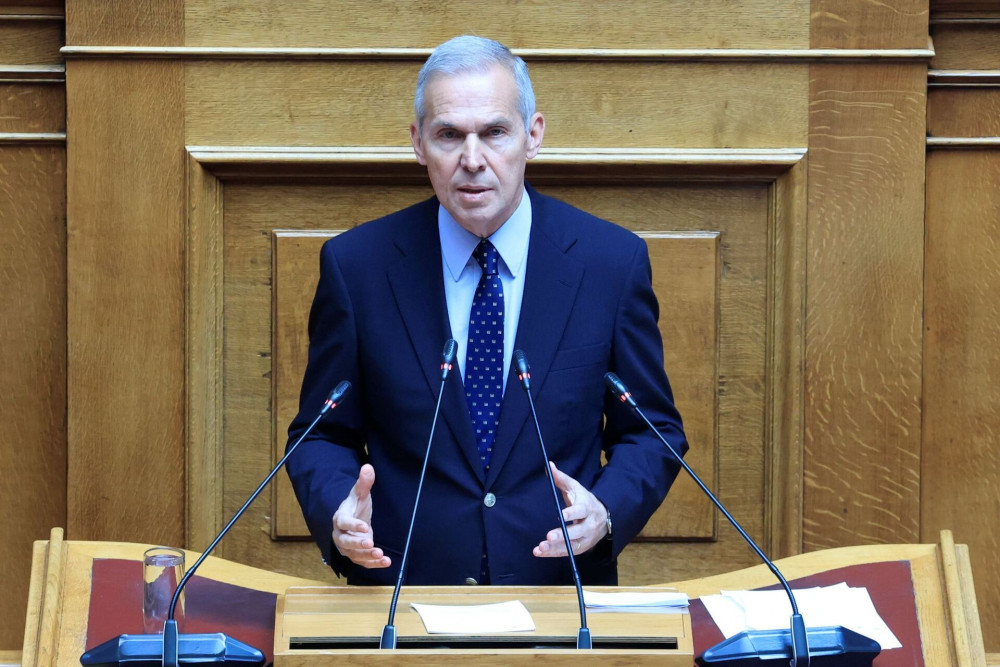 Δαβάκης: Στρατηγική προτεραιότητα ο εκσυγχρονισμός των Ενόπλων Δυνάμεων – Στήριξη των υπαξιωματικών