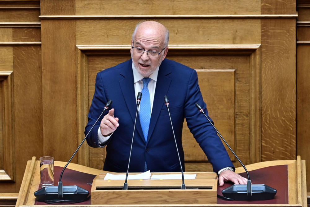 Φλωρίδης εκθέτει Κωνσταντοπούλου για τον νόμο Παρασκευόπουλου που αποφυλάκισε δολοφόνους και βιαστές (video)