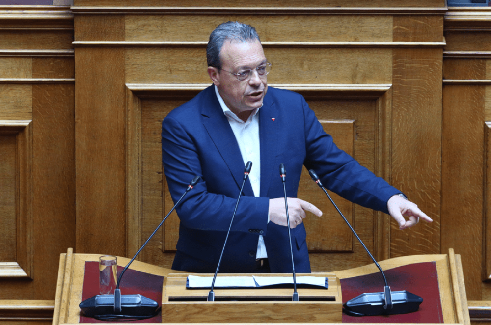 Βουλή - Φάμελλος: για τα Τέμπη φταίνε όλοι εκτός από τον ΣΥΡΙΖΑ