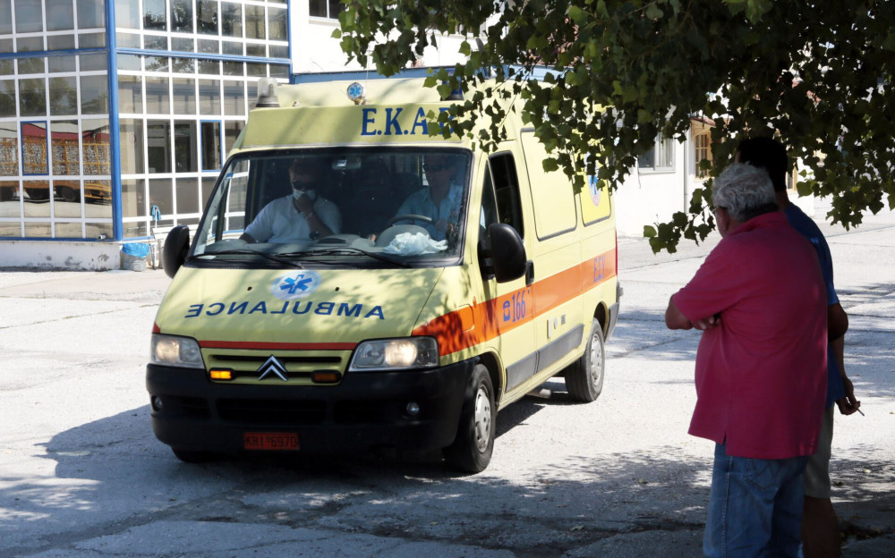 Θρήνος στη Θεσσαλονίκη: 38χρονος χάνει τη ζωή του μετά από πτώση από μπαλκόνι