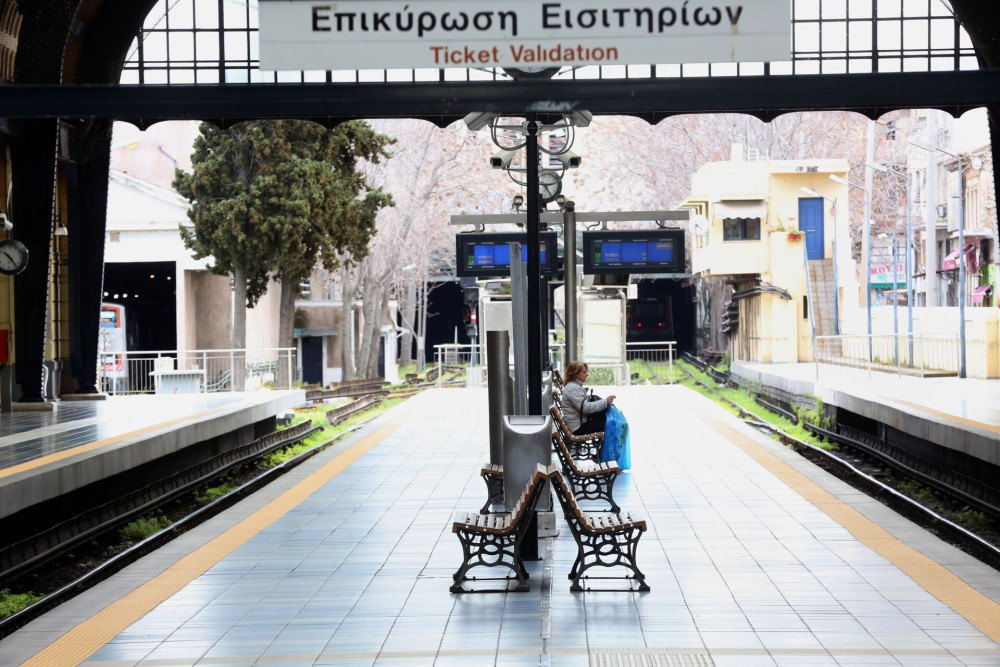 Κυρανάκης και Μώραλης στον Πειραιά για την υπογειοποίηση του ΗΣΑΠ