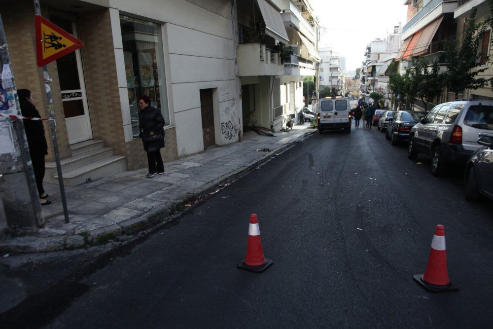 Οδηγός μεθυσμένος και με παιδί στο ΙΧ παρέσυρε πεζή στον Πειραιά