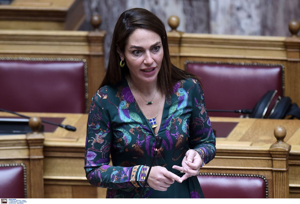 Μιχαηλίδου: 1.500 άτομα με αναπηρία έχουν αποκτήσει τον δικό τους «Προσωπικό Βοηθό»