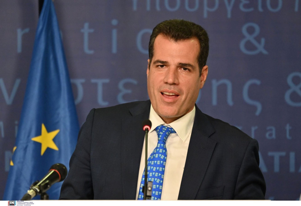 Θάνος Πλεύρης: Πίεση στην Κρήτη, μείωση στο Αιγαίο – Αυστηρότερα μέτρα αν συνεχιστούν οι ροές (video)
