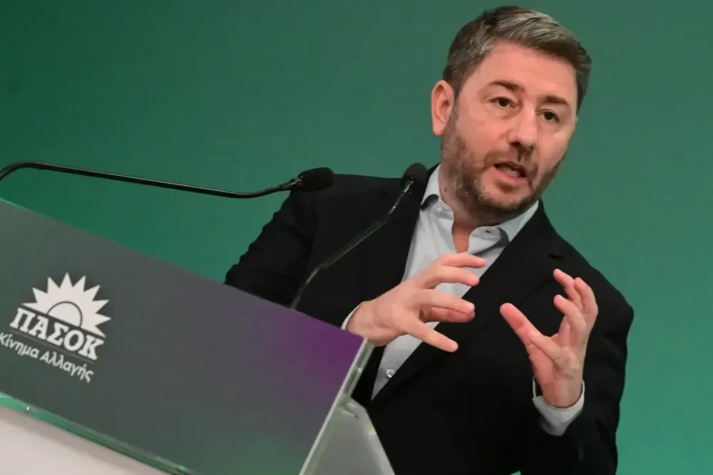 Ο Ανδρουλάκης μοιράζει κομματικές θέσεις σε πρώην ΣΥΡΙΖΑίους