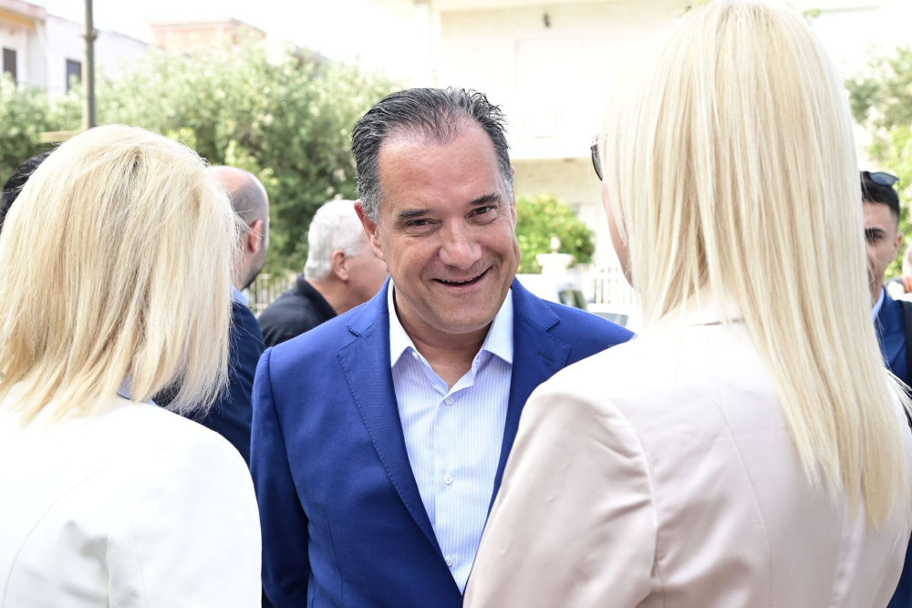 Στο νοσοκομείο Δράμας ο Άδωνις Γεωργιάδης μετά από πρόσκληση των γιατρών