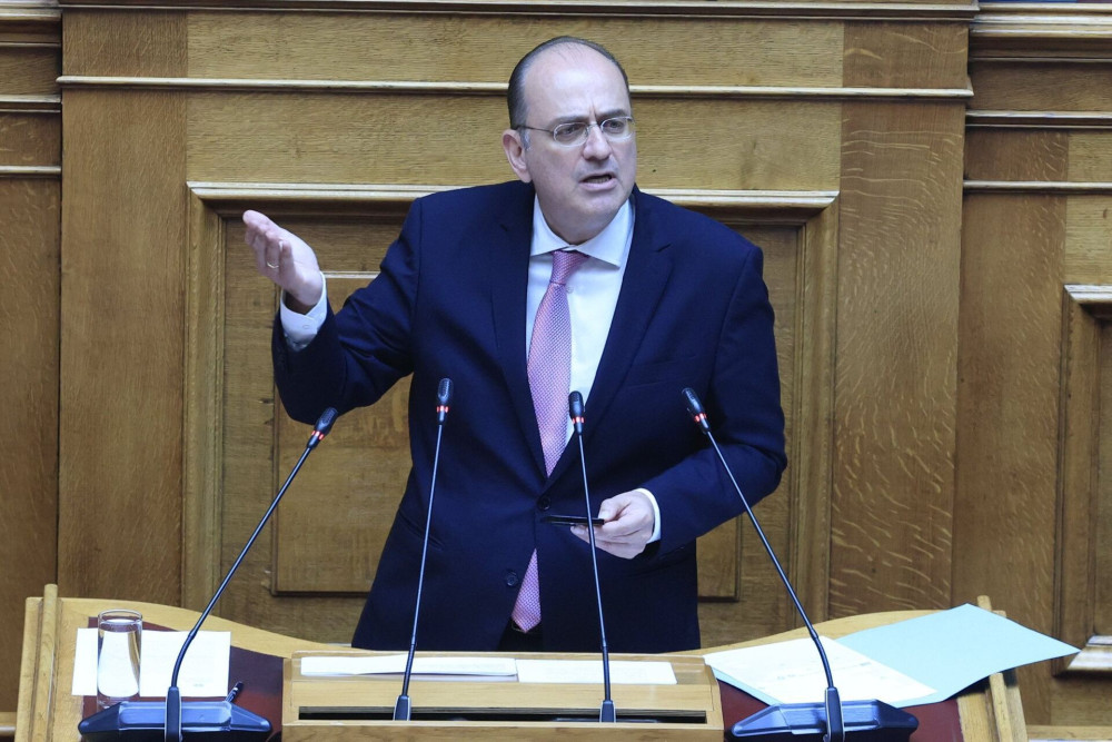 Σύγκρουση στη Βουλή: η Νέα Δημοκρατία απαντά στις ανεύθυνες δηλώσεις της Λιακούλη (video)