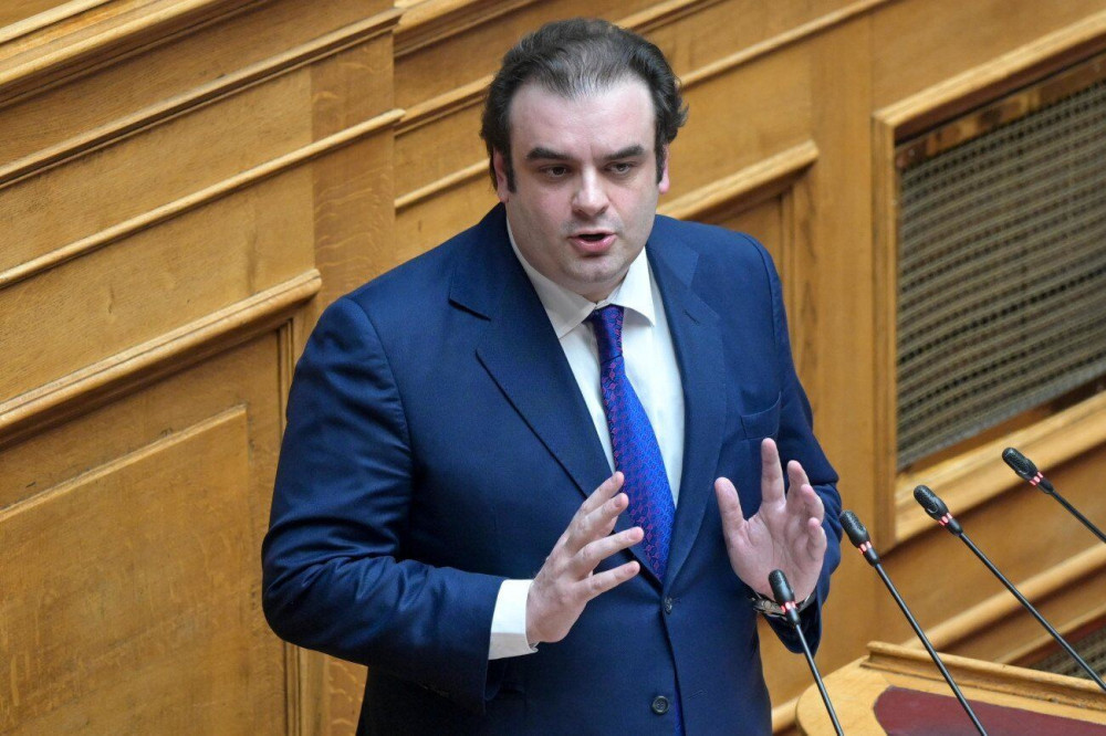 Ρύθμιση Πιερρακάκη: άμεση ανακούφιση για 100.000 συμπολίτες μας