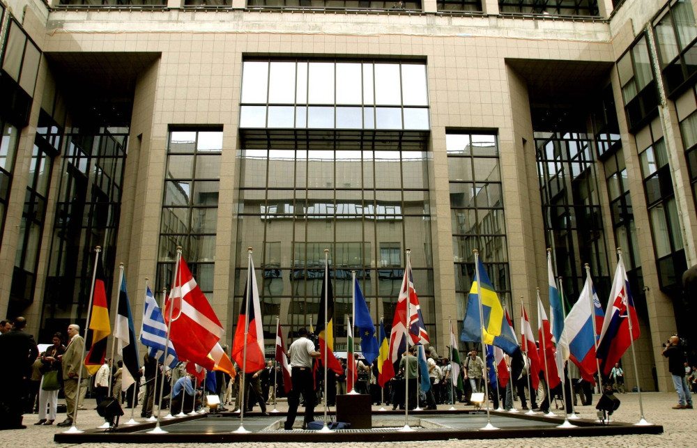 Ευρωπαϊκή στρατηγική «εξ αντανακλάσεως»