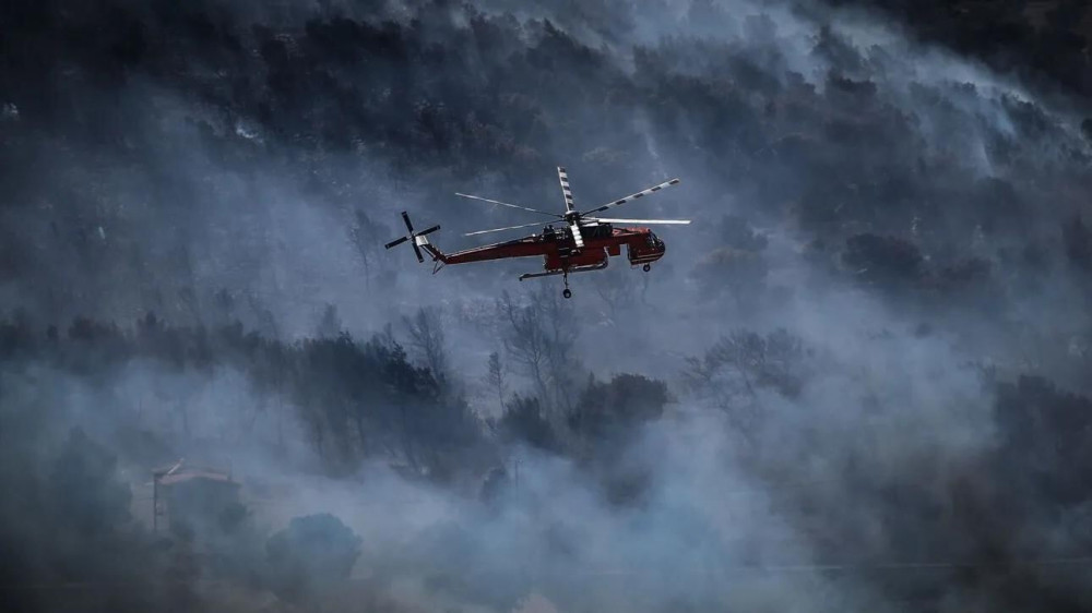 Στάχτη πάνω από 55.000 στρέμματα σε Κύθηρα, Εύβοια, Χανιά, Μεσσηνία, Αττική