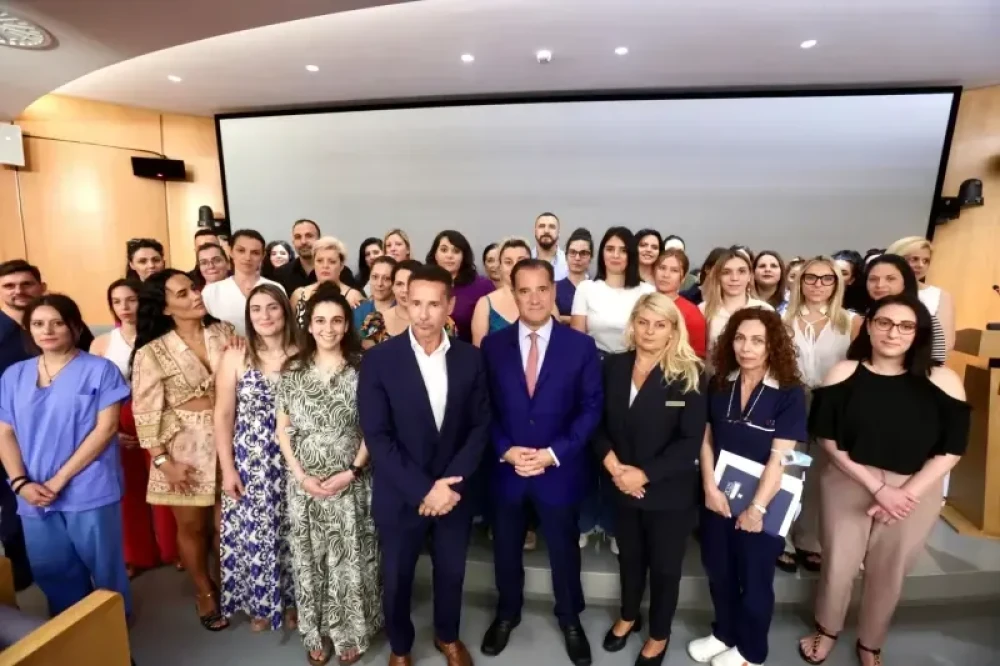 Παρουσία Γεωργιάδη ορκίστηκαν 49 νέοι νοσηλευτές στον «Ευαγγελισμό» - «Ο νοσηλευτής είναι η ψυχή του ΕΣΥ»