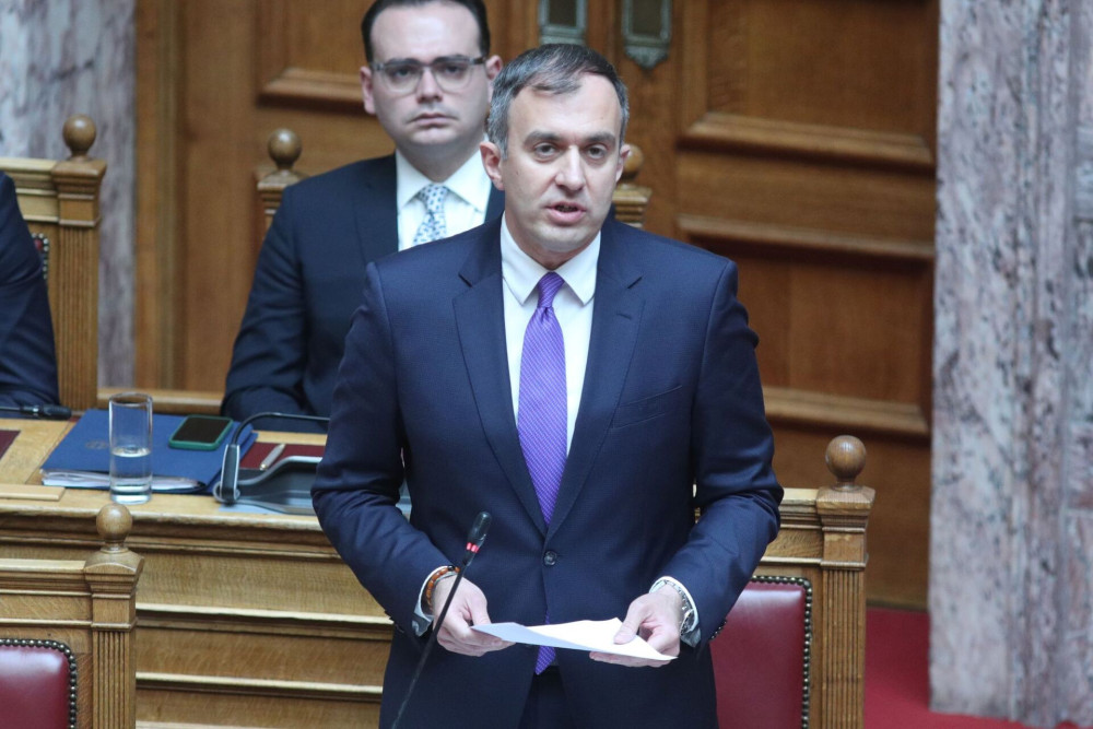Χατζηβασιλείου: Οι σχέσεις Ελλάδας-Κύπρου υπερβαίνουν κάθε έργο - Καμία σκιά στην ηλεκτρική διασύνδεση