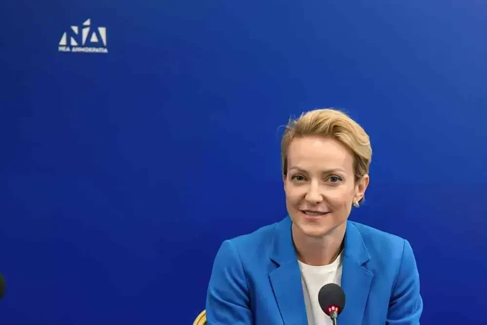 Σδούκου: ΣΥΡΙΖΑ και ΠΑΣΟΚ έχουν συμφωνήσει στην ακραία τοξικότητα κατά της κυβέρνησης