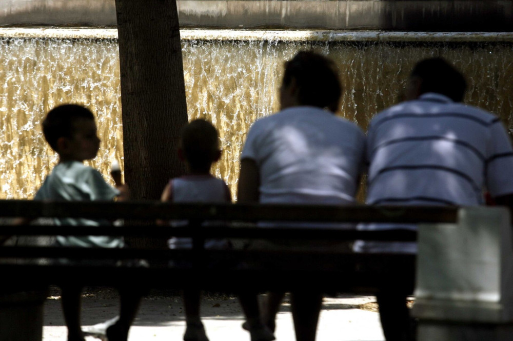 ΟΠΕΚΑ: καταβάλλονται την Πέμπτη 183.842.805 ευρώ σε 594.829 δικαιούχους
