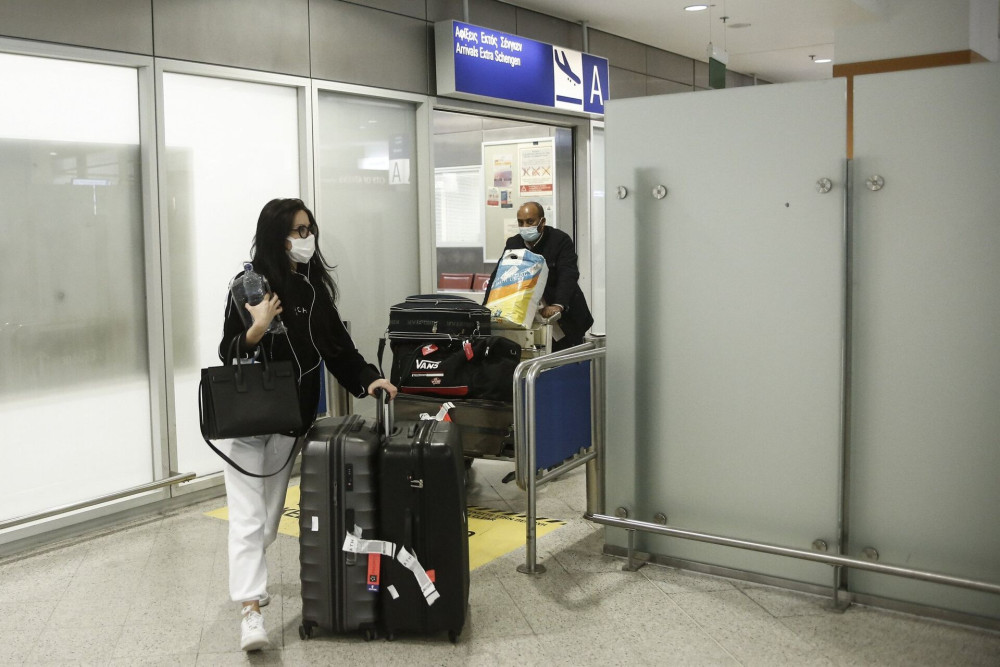 ΙΝΣΕΤΕ: Άνοδος στις αφίξεις, τα έσοδα και τις βραχυχρόνιες μισθώσεις στο πρώτο εξάμηνο του 2025 – Ρεκόρ σε κλίνες και καταλύματα