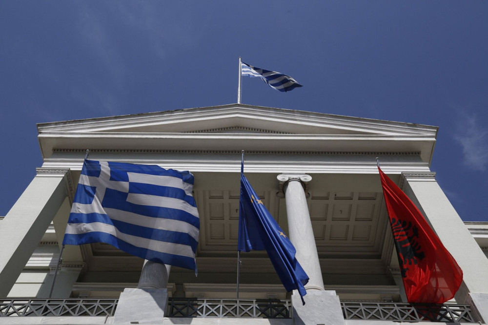 Επιβεβαίωση «Μανιφέστο»: Διάβημα του ΥΠΕΞ στην Αλβανία για τους αλυτρωτικούς χάρτες