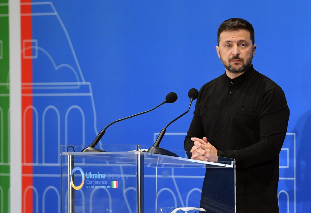 Ζελένσκι: Ο Τραμπ μπορεί να σταματήσει τον πόλεμο – Η Ρωσία φοβάται τη Δύση