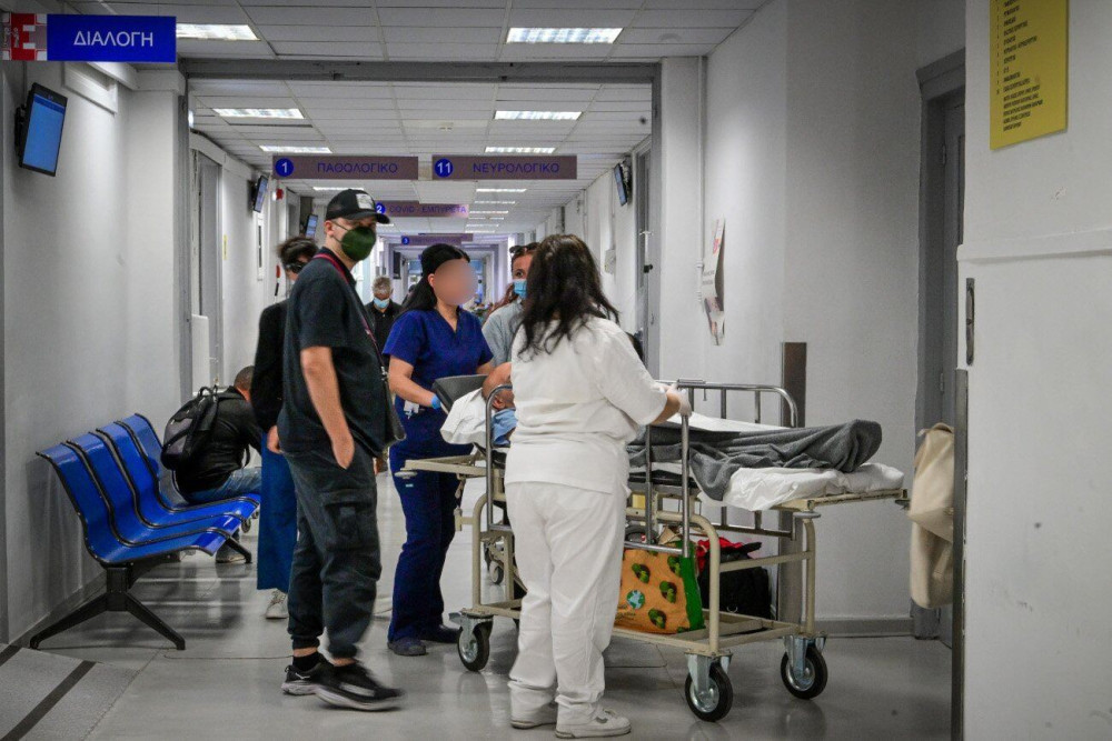 Κρούσμα μηνιγγίτιδας σε λύκειο των Χανίων - Στο νοσοκομείο 17χρονη μαθήτρια