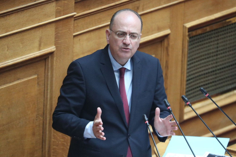 Η ψύχραιμη και καθαρή απάντηση Λαζαρίδη στις χυδαιότητες των Κωνσταντοπούλου-Καραναστάση