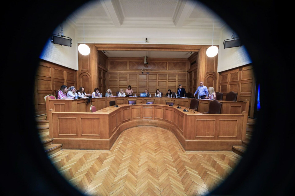 Προκαταρκτική για Τέμπη: αυλαία με την κατάθεση πορίσματος για Καραμανλή από τη ΝΔ