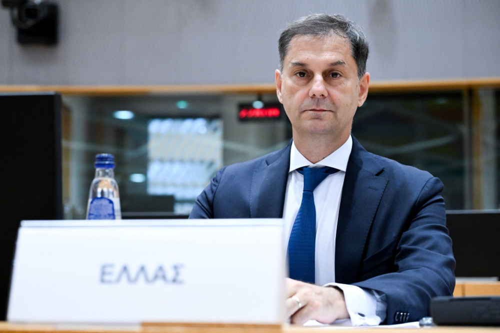 Χάρης Θεοχάρης: Δεν χαρακτήρισα πολίτες «κακομοίρηδες» - Λάθος η διατύπωσή μου