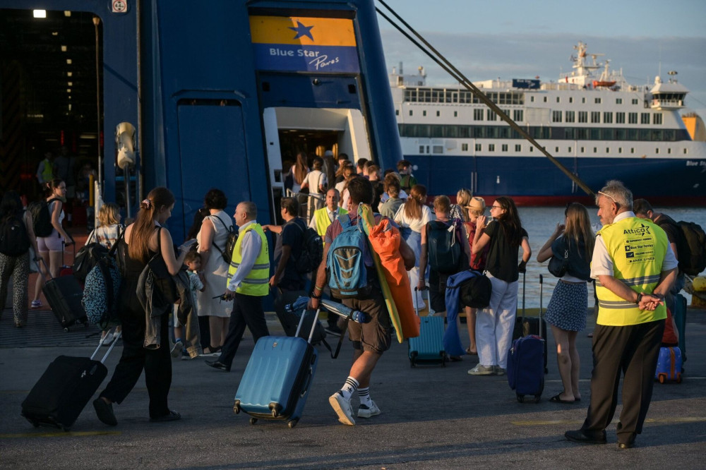 Πλοία με πληρότητα 100% και μποτιλιάρισμα στις εθνικές – Η έξοδος του Αυγούστου σε εξέλιξη