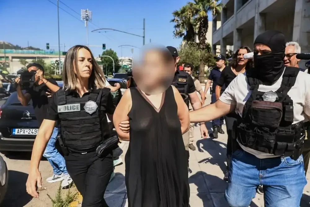 Τη Δευτέρα απολογούνται οι πέντε κατηγορούμενοι για τη δολοφονία του καθηγητή στην Αγία Παρασκευή