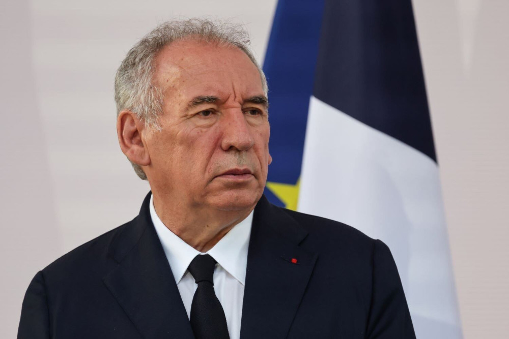Γαλλία: τον διάδοχο του Μπαϊρού αναζητά ο Μακρόν, αν δεν πάρει ψήφο εμπιστοσύνης