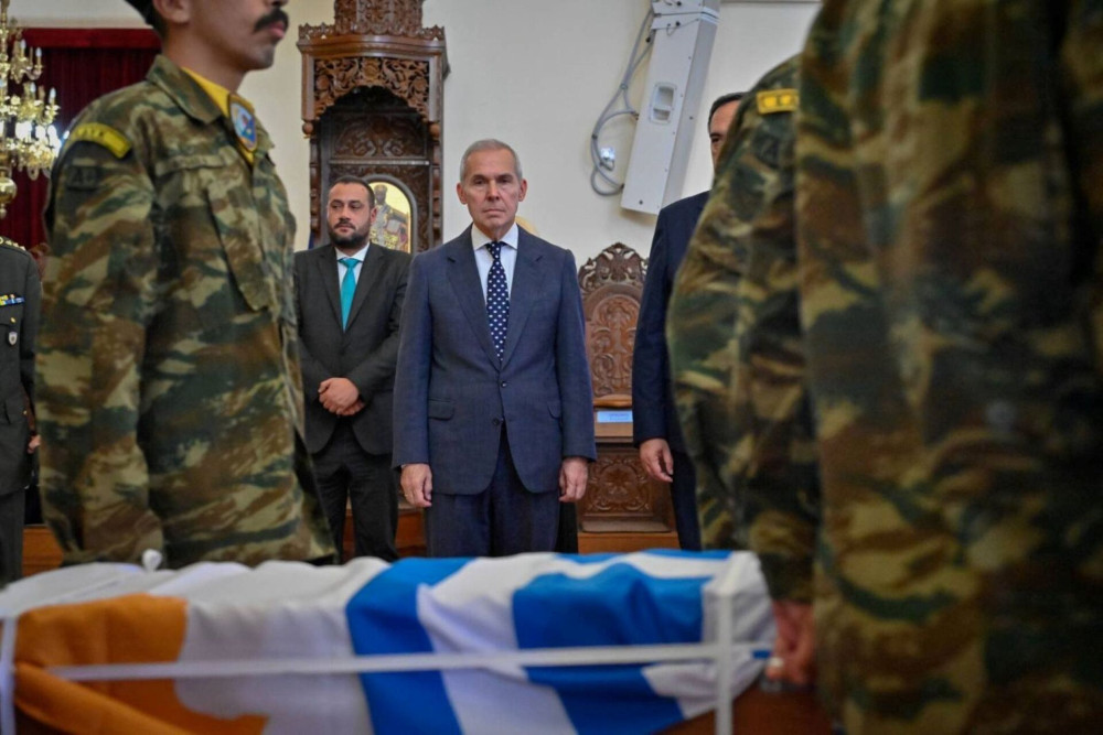Δαβάκης: στη Λευκωσία για την τελετή επαναπατρισμού & ταφής λειψάνων 16 Ελλαδιτών πεσόντων οπλιτών της ΕΛΔΥΚ