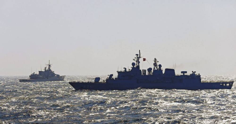 Το «ψαλίδισμα» της Νέας Δημοκρατίας δεν υπηρετεί τα εθνικά συμφέροντα