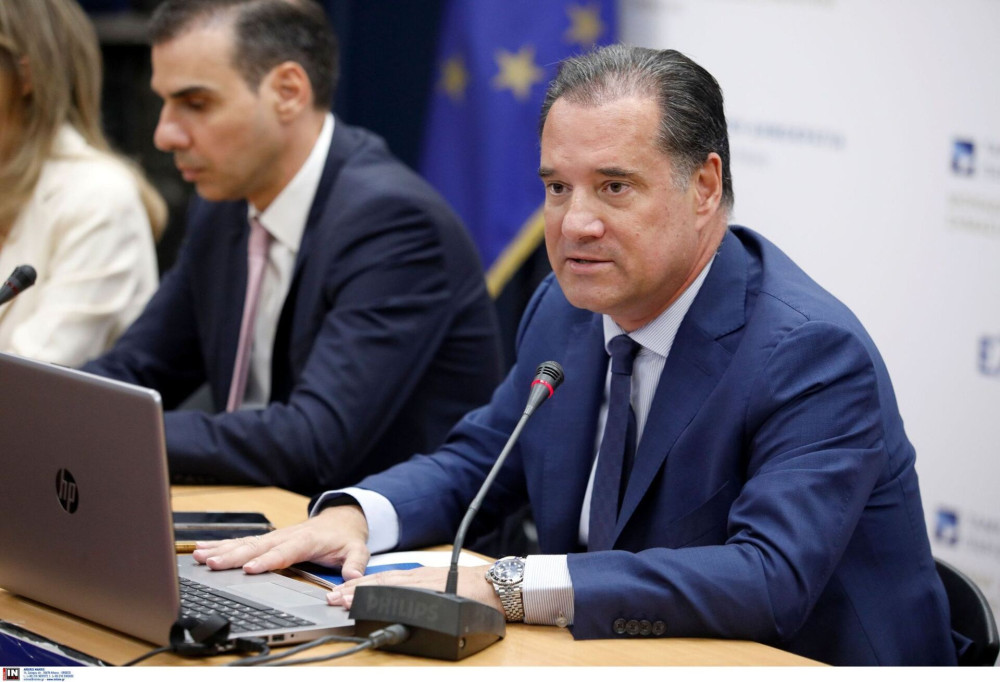 Γεωργιάδης για αναμονή στα νοσοκομεία: Στόχος να μειωθεί κάτω από 5 ώρες - Τα στοιχεία που παρουσίασε