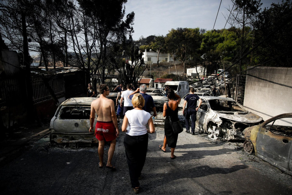 Μέτρα για τους πληγέντες σε Μάτι και Μάνδρα - Ειδική σύνταξη 1.700 ευρώ
