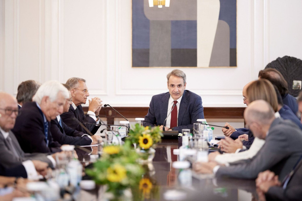 Μητσοτάκης: συνάντηση με τους επικεφαλής των Ιδρυμάτων «Πρωτοβουλία '21» - Στο επίκεντρο παιδεία και υγεία