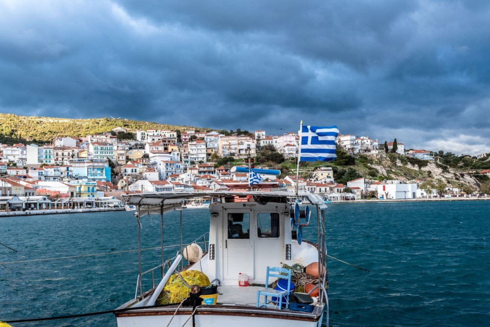 Σάμος: ξεπέρασαν κάθε προηγούμενο οι αφίξεις Τούρκων επισκεπτών