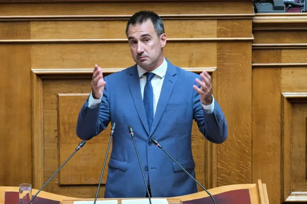 Νέα Αριστερά: ένα τριχοτομημένο κόμμα στα όρια της διάλυσης