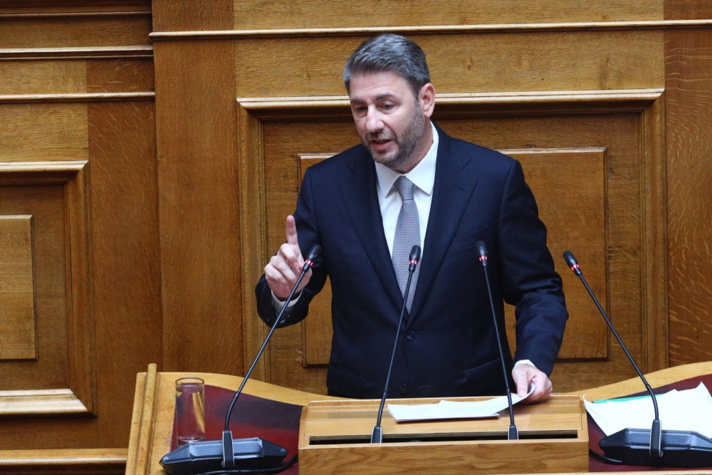 Με τακτική «Τσοβόλα δώσ’ τα όλα» ο Ανδρουλάκης στη ΔΕΘ, υπό τον φόβο του Τσίπρα
