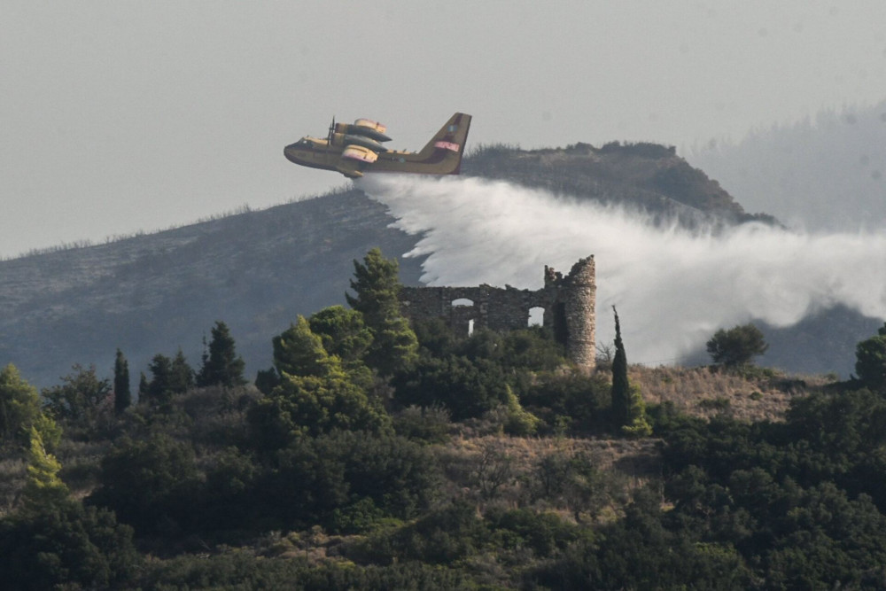 Υπουργείο Μεταφορών: Απαγορεύονται τα Drone σε ζώνες πυρκαγιάς