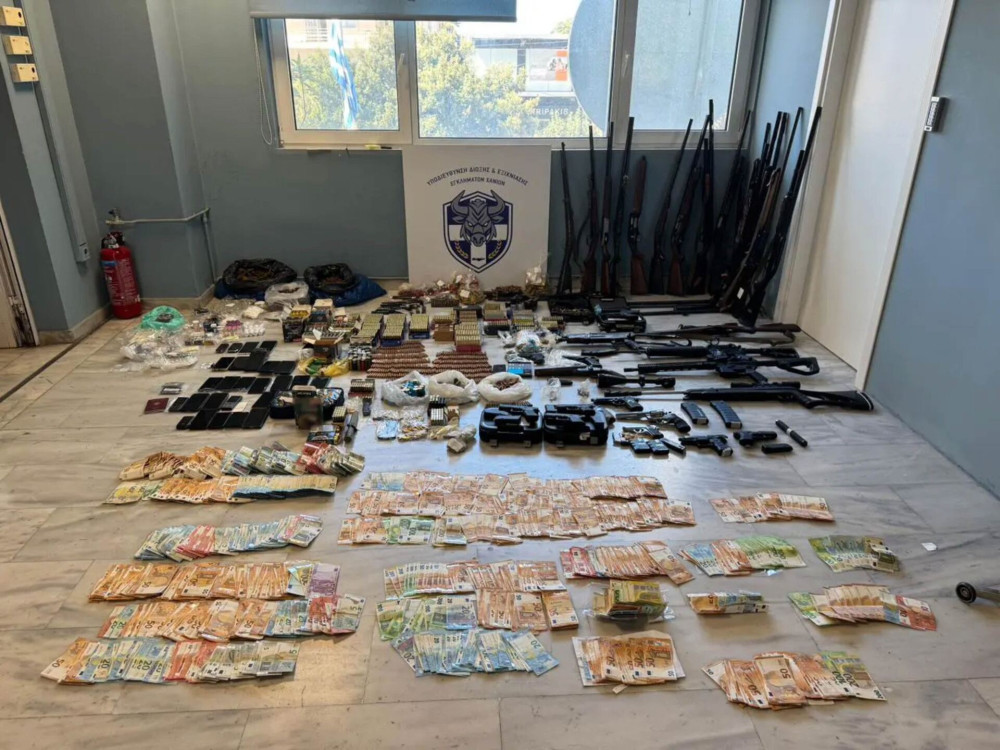 Παρέμβαση Βουρλιώτη για τη μαφία της Κρήτης: Δεσμεύονται περιουσιακά στοιχεία και λογαριασμοί όλων των εμπλεκομένων