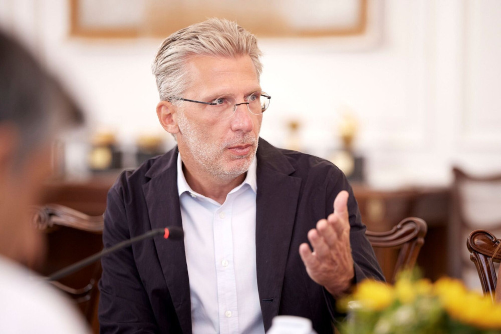 Άκης Σκέρτσος: Οι 4 κυβερνητικές κινήσεις που ξεχωρίζει - Χρέος, χωροταξικά, αγρότες και ηλεκτρική διασύνδεση
