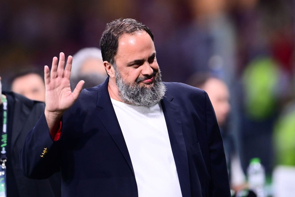 «Η χούντα πέφτει»: ο Tσίπρας με τα λόγια του Βαγγέλη Μαρινάκη