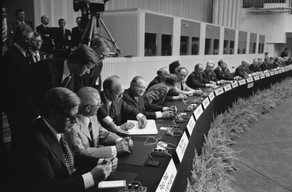 Τελική Πράξη Ελσίνκι 1975: όραμα συνεργασίας και ειρήνης τραγικά επίκαιρο 50 χρόνια μετά