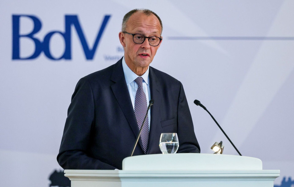 Δραματική προειδοποίηση Μερτς: Η Γερμανία ζει πάνω από τις δυνατότητές της - Απαιτούνται μέτρα λιτότητας