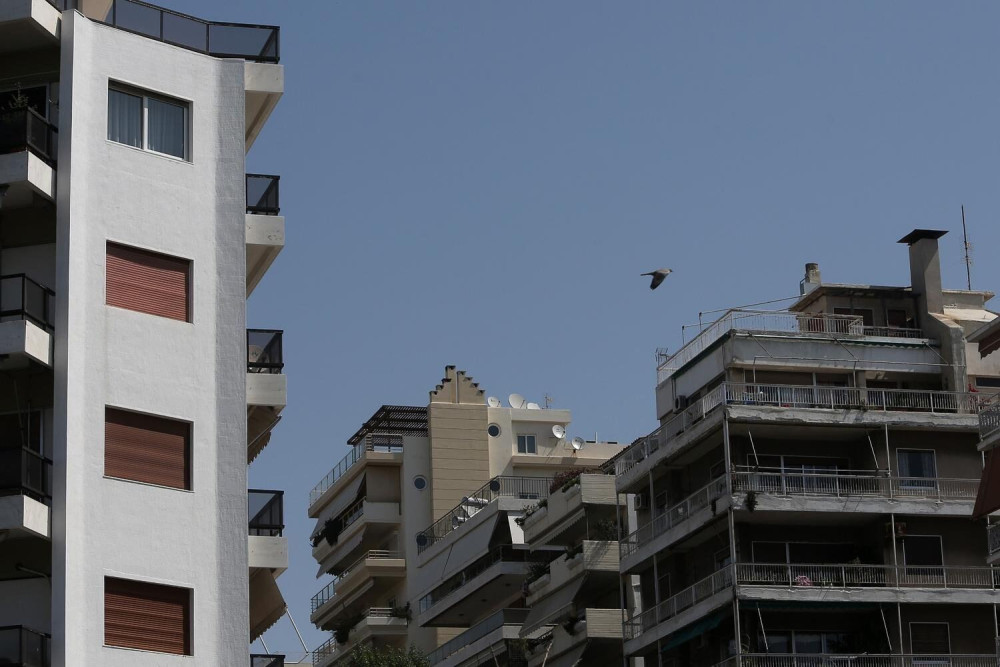 Εκτάσεις στρατοπέδων θα μετατραπούν σε διαμερίσματα - Χιλιάδες νέες κατοικίες σε Αττική, Θεσσαλονίκη και Πάτρα