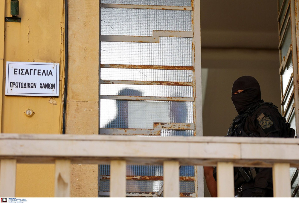 Χανιά: 14 προφυλακίσεις και νέο ένταλμα για τα αδέλφια-«εγκέφαλοι» της οργάνωσης