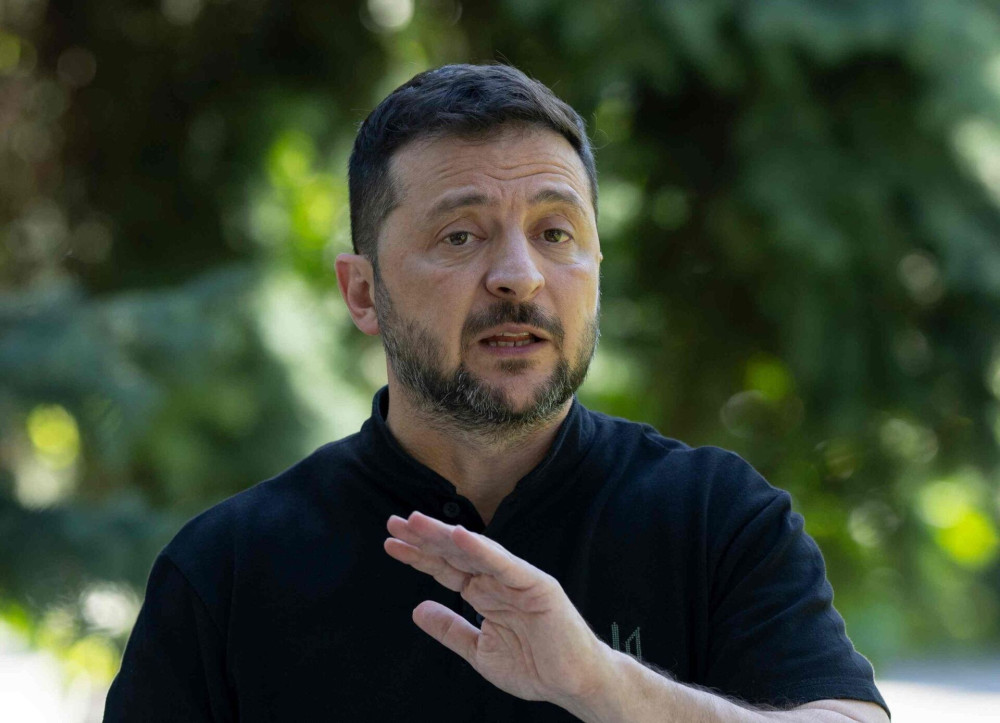 Ζελένσκι: Συναντήσεις κορυφής στο Παρίσι με Ευρωπαίους ηγέτες για την Ουκρανία