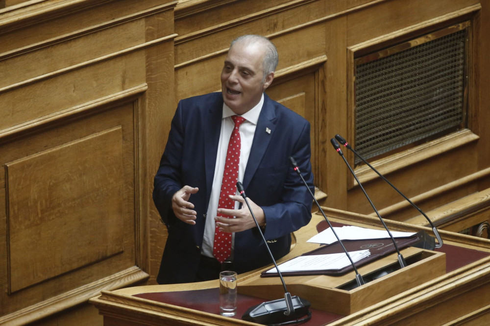 Βελόπουλος: Το πρόσωπο του λαϊκισμού και των fake news στην πολιτική σκηνή