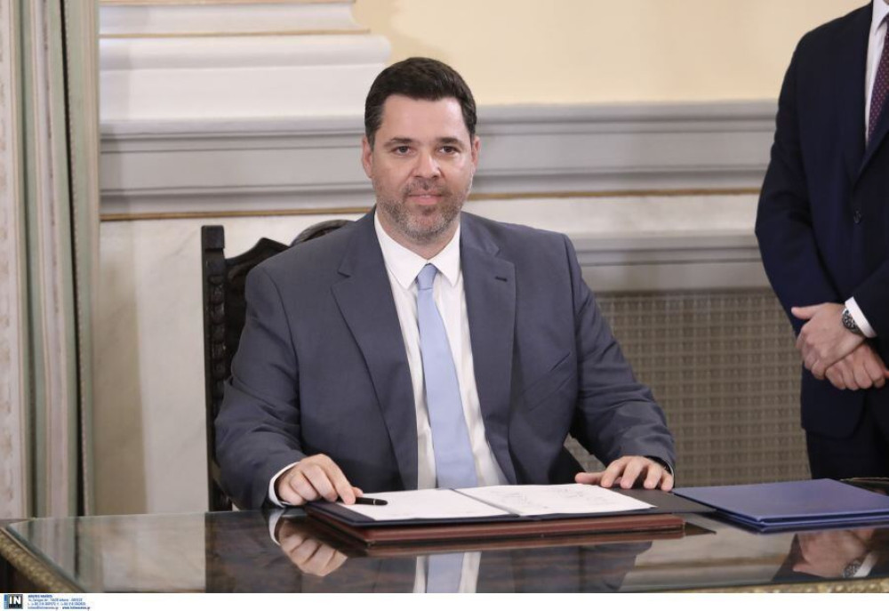 Κοντογεώργης για Τέμπη: Σεβασμός στους συγγενείς, αποφυγή πολιτικής εκμετάλλευσης