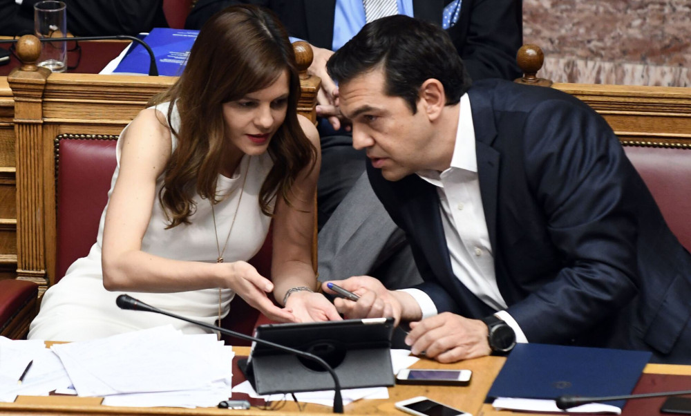 Ξανασμίγουν τα αηδόνια