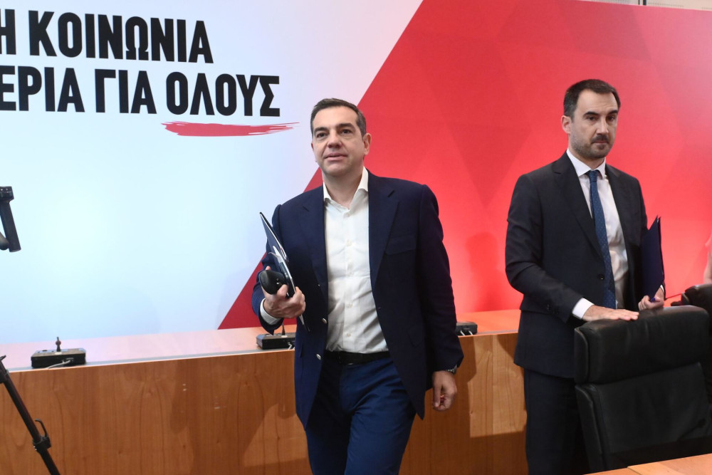 Χαρίτσης: όταν η Νέα Αριστερά κοιτάει Τσίπρα για... πολιτική σωτηρία