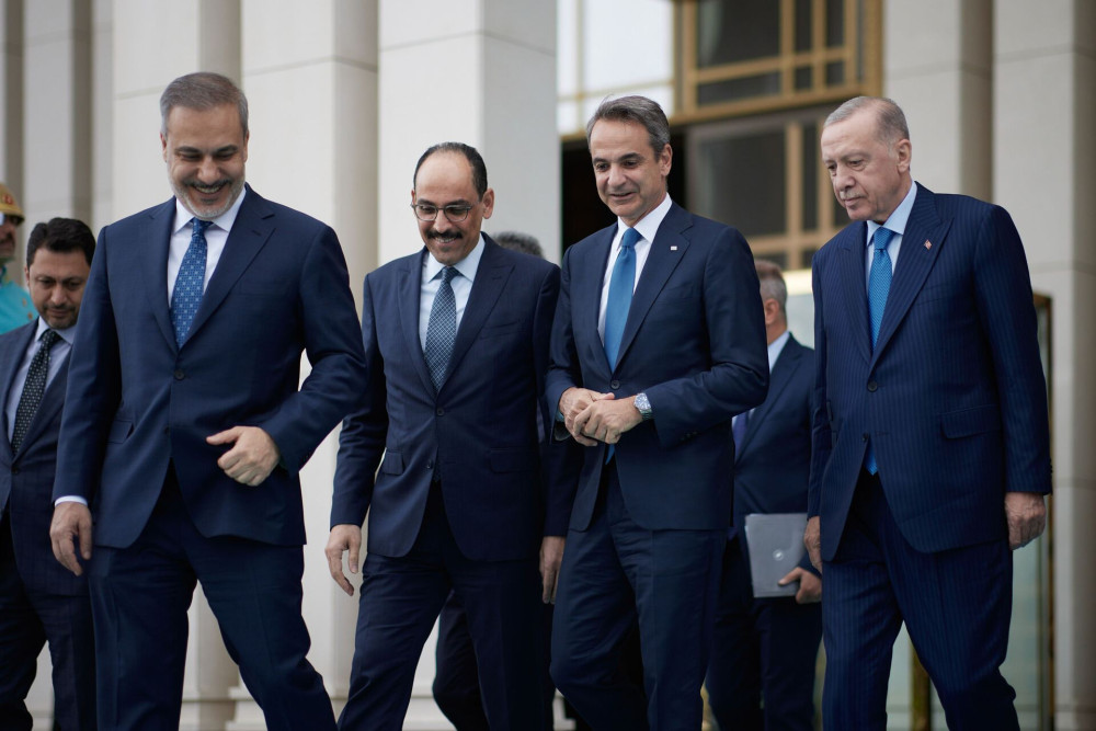 Με πολυμελή κυβερνητική αποστολή μεταβαίνει ο Κυριάκος Μητσοτάκης στην Άγκυρα
